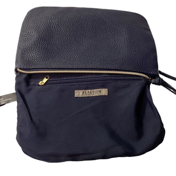 Reaction by Kenneth Cole blue pebble leather clutch‎ 3 zipper - Picture 5 of 11